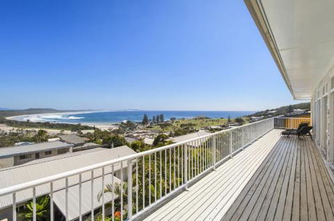 La Mer 19 Dulconghi Street - Holiday Jervis Bay 3