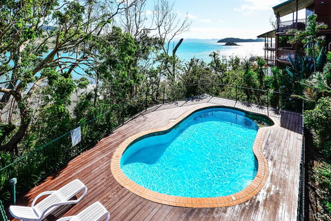 Casuarina Cove 16 Ocean View Deluxe Refurbished 3 Bedroom House Near Marina With Golf Buggy - Holiday Jervis Bay 2