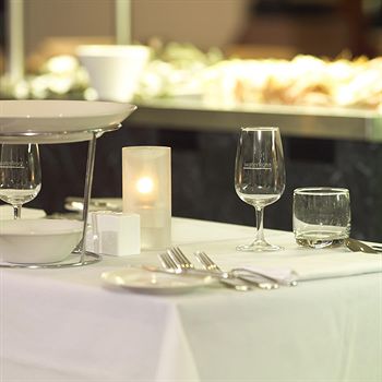 Four Points By Sheraton Geelong - Holiday Jervis Bay 1