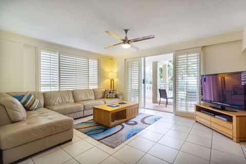 La Grande Apartments Broadbeach - Holiday Jervis Bay 3