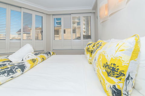 La Grande Apartments Broadbeach - Holiday Jervis Bay 5