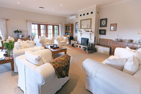 Strathearn Park Lodge - Holiday Jervis Bay 6