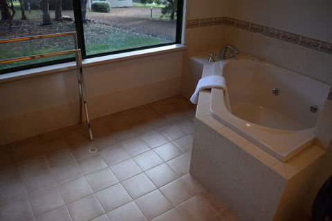 Bushy Lake Chalets - Holiday Jervis Bay 7