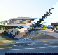 Rover Holiday Units - Holiday Jervis Bay