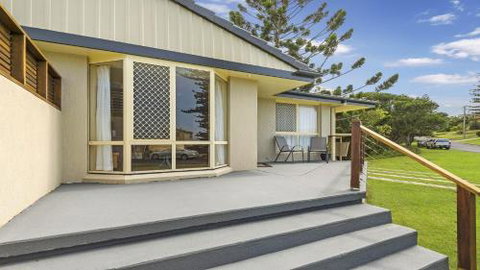 Haere Mai 2 East Ballina - Holiday Jervis Bay 6