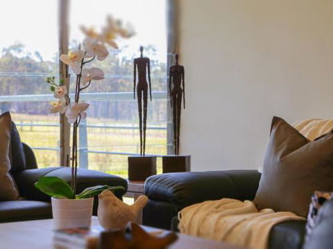 Ironbark Hill Retreat - Holiday Jervis Bay 6