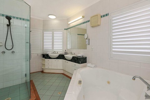 PRTFINO Ultimate Penthouse - Holiday Jervis Bay 5