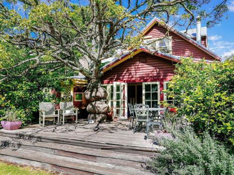 LAVENDER COTTAGE Alpine Southern Highlands 4pm Check Out Sundays - Holiday Jervis Bay 0