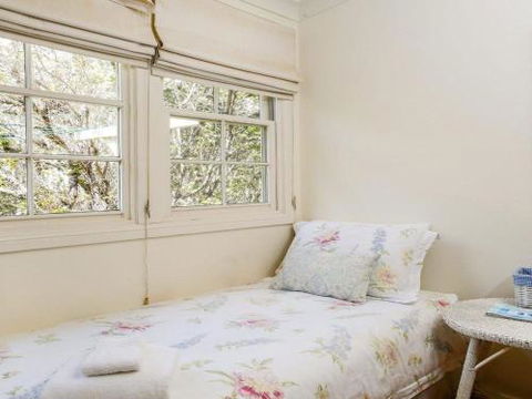 LAVENDER COTTAGE Alpine Southern Highlands 4pm Check Out Sundays - Holiday Jervis Bay 2