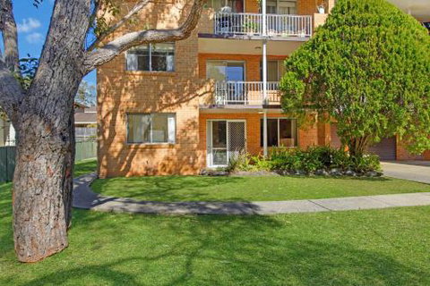 6 Of 12 To 14 Crisallen Street Port Macquarie - Holiday Jervis Bay 5