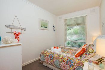 Sorrento Retreat - Holiday Jervis Bay 6