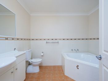 Lagoons Estate 6 Dowling Street - Holiday Jervis Bay 5