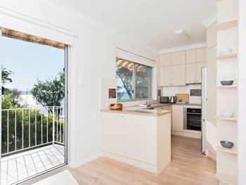 Canvas At Dutchies Beach - Holiday Jervis Bay 3