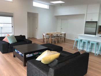 Spoilt People - Holiday Jervis Bay 0