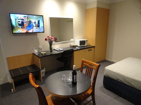 Victoria Lodge Motor Inn And Apartments - Holiday Jervis Bay 1