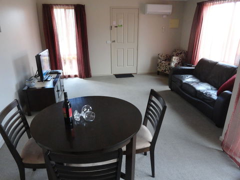 Victoria Lodge Motor Inn And Apartments - Holiday Jervis Bay 5