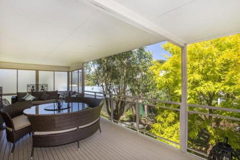 BAROONA By THE BEACH - Holiday Jervis Bay 0
