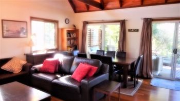 Kookaburra Cottage At Hat Head - Holiday Jervis Bay 2