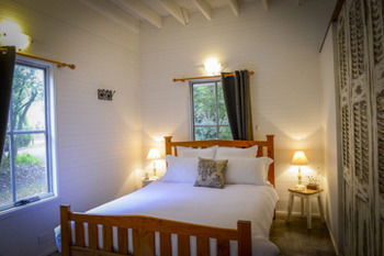 Arcadia Bed & Breakfast & Cottages - Holiday Jervis Bay 2