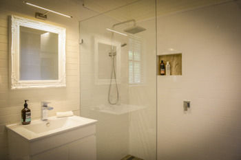 Arcadia Bed & Breakfast & Cottages - Holiday Jervis Bay 3