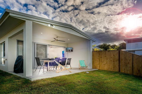 Blue Lagoon Villa B - Holiday Jervis Bay 1