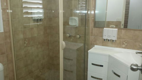 Chermside Motor Inn - Holiday Jervis Bay 3