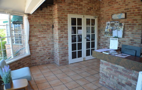 Deer Park Motor Inn - Holiday Jervis Bay 3