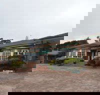 Deer Park Motor Inn - Holiday Jervis Bay