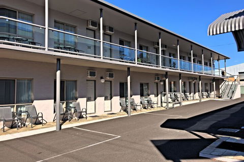 New England Motor Inn - Holiday Jervis Bay 7