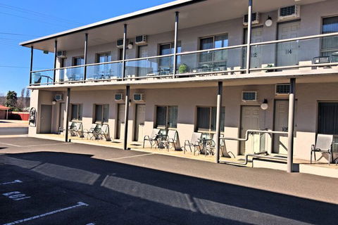 New England Motor Inn - Holiday Jervis Bay 2