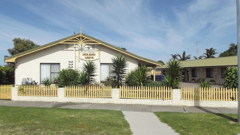 Lakes Entrance Holiday Units - Holiday Jervis Bay 0