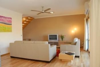 The Lakes Apartments - Holiday Jervis Bay 2