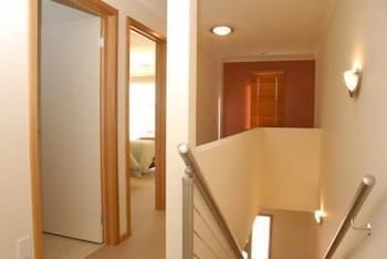 The Lakes Apartments - Holiday Jervis Bay 0