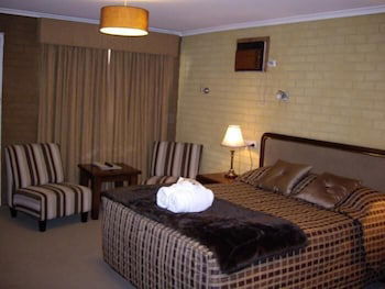 Estelle Kramer Motor Inn - Holiday Jervis Bay 5