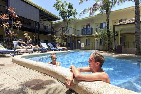 Cairns Central YHA - Hostel - Holiday Jervis Bay 4