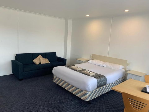 Heyfield Motel & Apartments - Holiday Jervis Bay 6