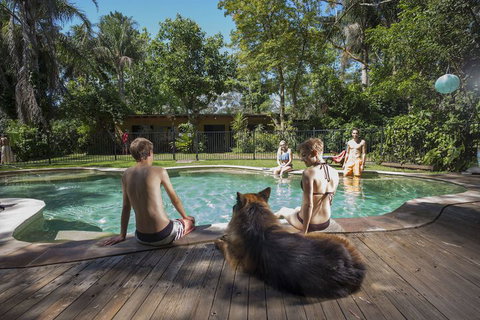 Samurai Beach Bungalows Port Stephens YHA - Holiday Jervis Bay 2