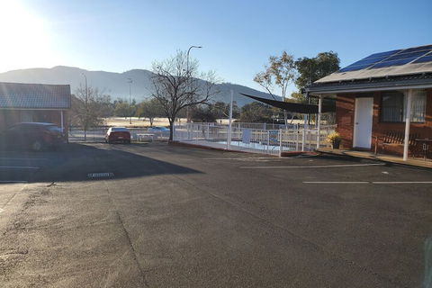 Roydons Motor INN - Holiday Jervis Bay 2