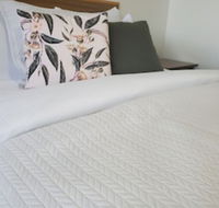 Roydons Motor INN - Holiday Jervis Bay