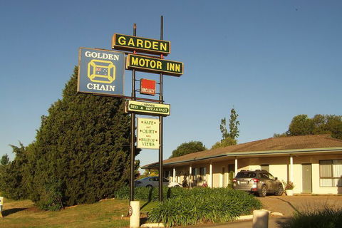 Golden Chain Garden Motor Inn - Holiday Jervis Bay 4