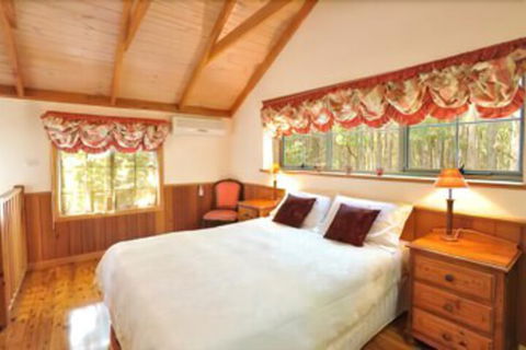 Eagle Hammer Cottages - Holiday Jervis Bay 6