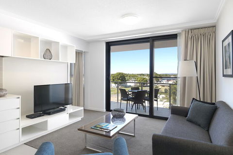 Oaks Mackay Carlyle Suites - Holiday Jervis Bay 6