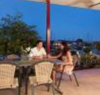 La Marina Waterfront Villa - Holiday Jervis Bay