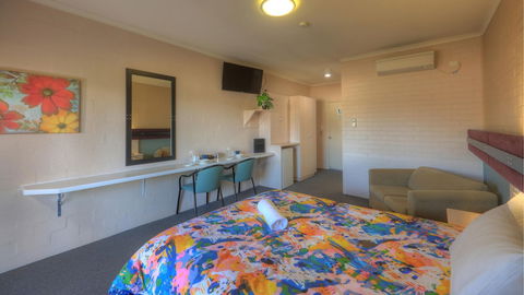 The Vines Motel And Cottages - Holiday Jervis Bay 6