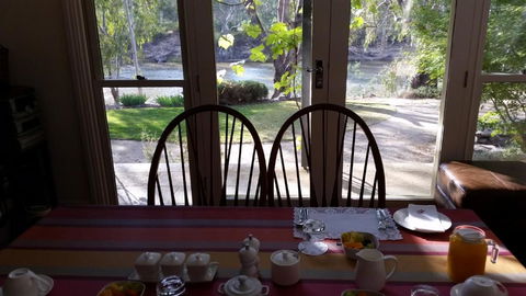 Captains Cottage Bed & Breakfast - Holiday Jervis Bay 4