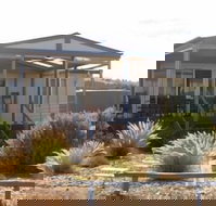 Linger Longer Accommodation SA - Holiday Jervis Bay