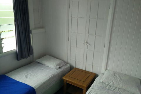 Cairns Girls Hostel - Holiday Jervis Bay 6