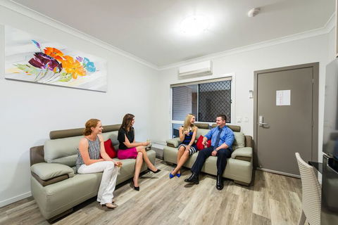 Athena Motel Apartments - Holiday Jervis Bay 7