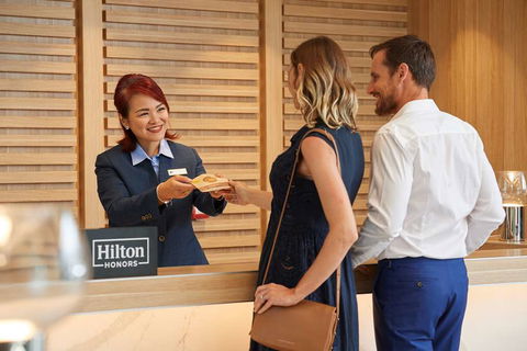 DoubleTree By Hilton Perth Waterfront - Holiday Jervis Bay 4