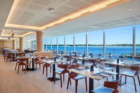 DoubleTree By Hilton Perth Waterfront - Holiday Jervis Bay 16